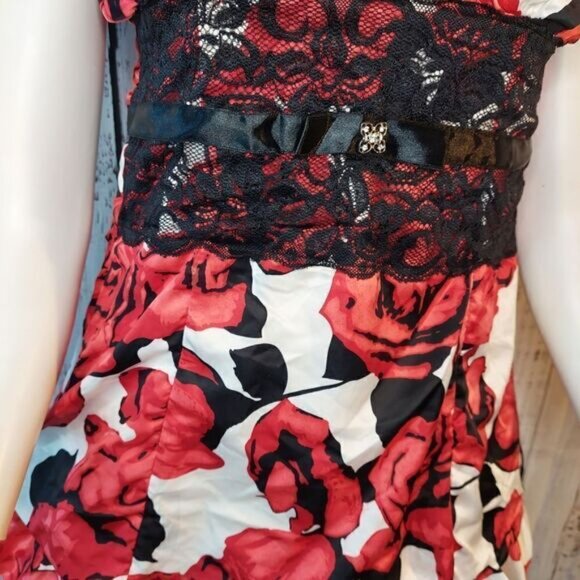 Majora XS Floral Party Ruffle Dress - Picture 11 of 13